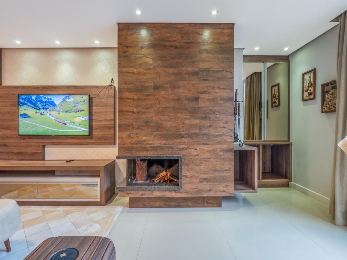 2 Suite, 1 Dormitorio Em Meio A Mata Araucaria A 1,5 Km Centro, Altos De Gramado Exteriör bild
